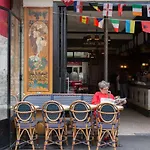 Rue Du Faubourg Saint-Denis Townhouse By Onefinestay
