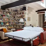 Rue Du Faubourg Saint-Denis Townhouse By Onefinestay