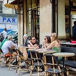 Rue Du Faubourg Saint-Denis Townhouse By Onefinestay